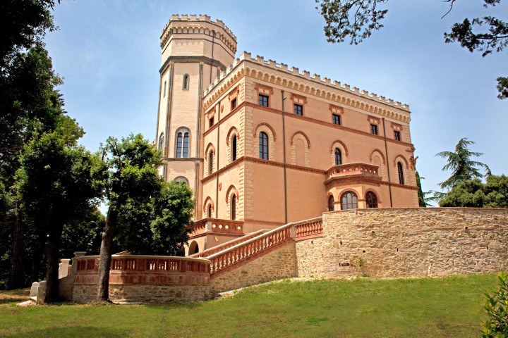 CASTELLO GALLENGA-STUART